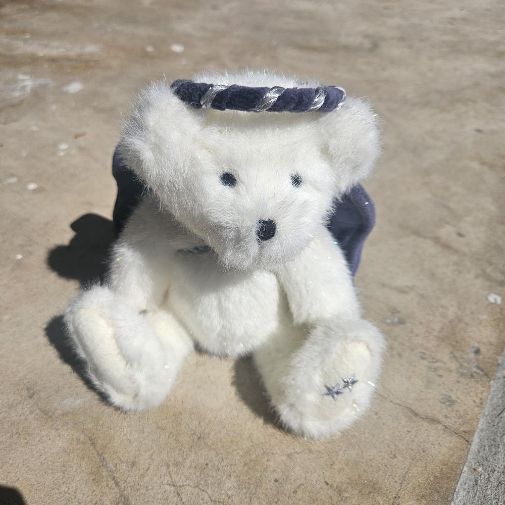 Genuine Boyds Bear - Jennifer B. Angelbright